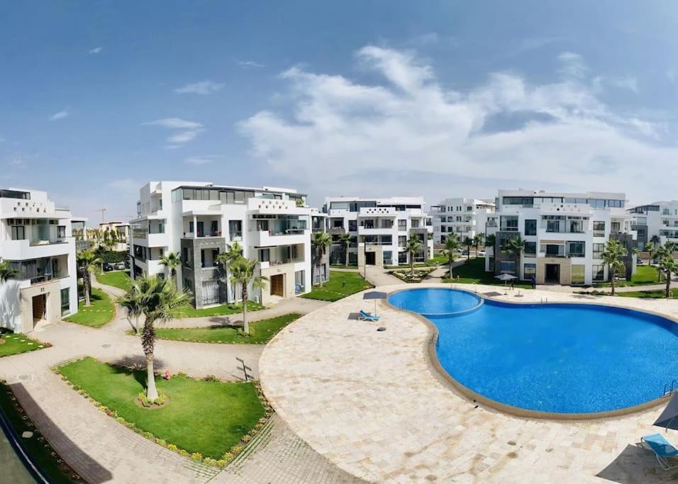 Appartement De Luxe ,Piscine,Parking,Terrasse Agadir Dış mekan fotoğraf